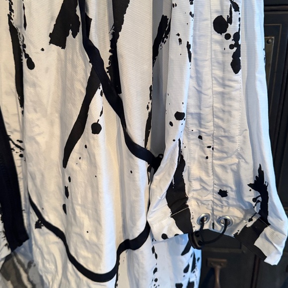 LINk Jacket - Picture 5 of 11